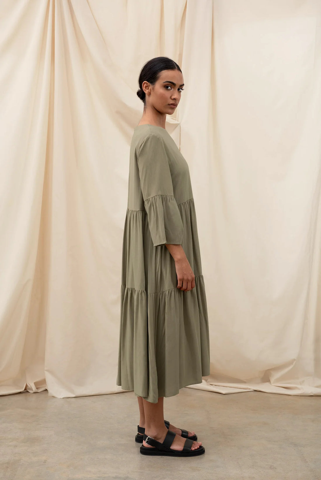 OLIVE WIDE SLEEVE MIDI DRESS DRESS