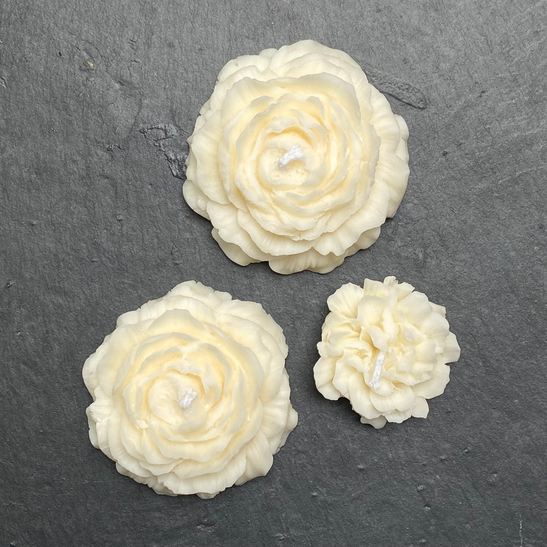 SMALL FLOWER ROSE SOY WAX CANDLE