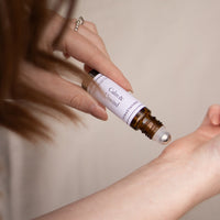 ESSENTIAL OIL ROLLER BALL | CALM & UNWIND