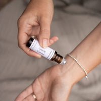 ESSENTIAL OIL ROLLER BALL | CALM & UNWIND