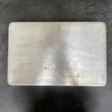 VINTAGE 1953 GRUNDY ALUMINIUM DINNER TRAY | LARGE WITH 2 HANDLES