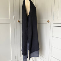 BAMBOO & COTTON SECRET POCKETS TWO LAYER DRESS SHORT | BLACK & SLATE | M|L