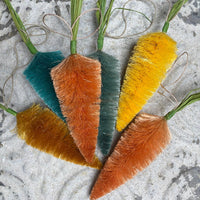 HAND-DYED BOTTLE BRUSH CARROT