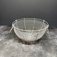 RUSTIC ROUND WIRE BASKET