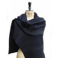 LONG PLEATED SCARF