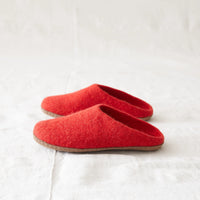 HANDMADE ECO FELT MULE SLIPPERS SUEDE SOLE | BERRY RED | UK7 EU40