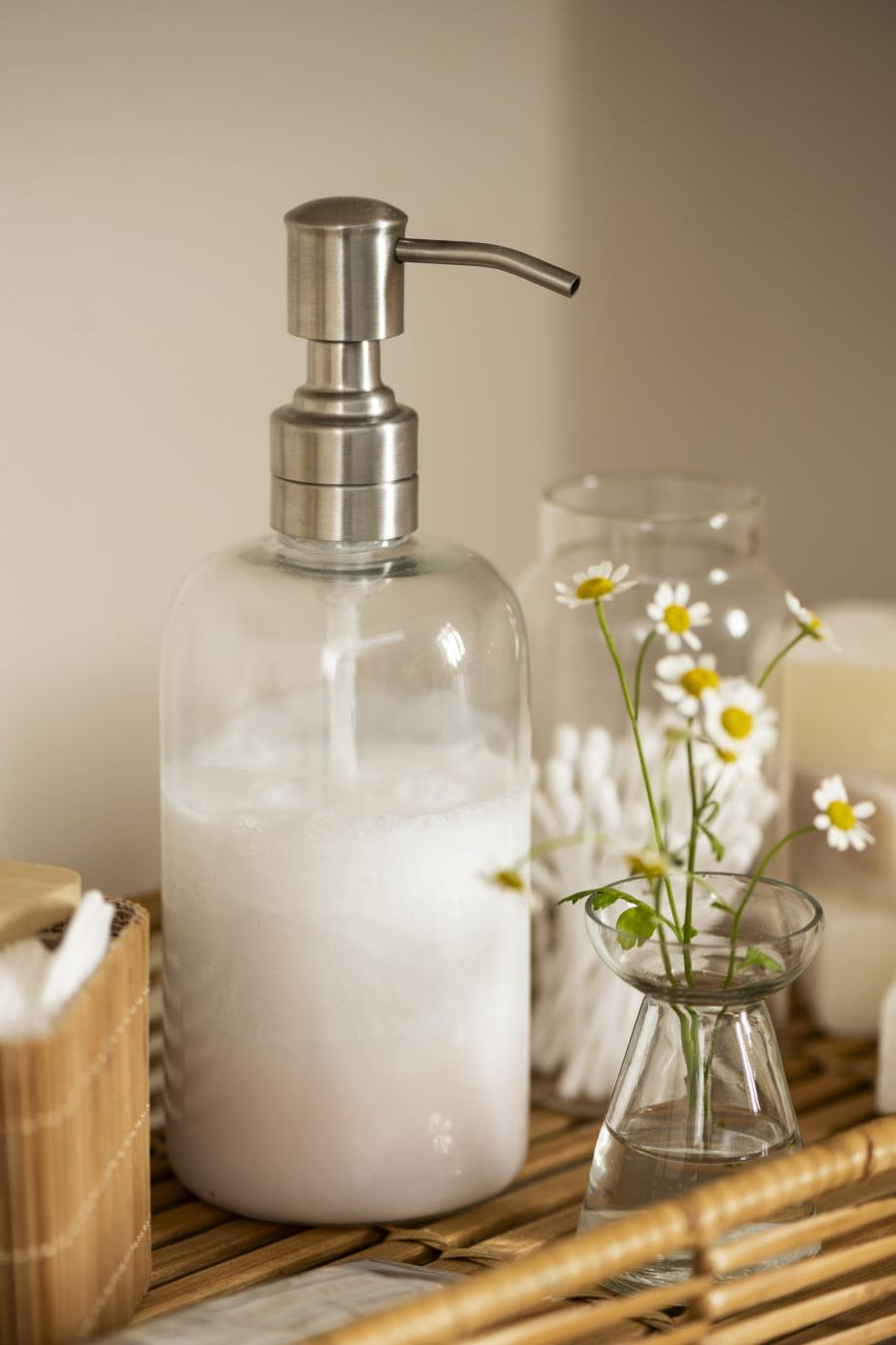 GLASS DISPENSER BOTTLE WITH SILVER COLOURED STAINLESS PUMP
