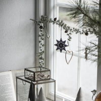FAUX CEDAR GARLAND WITH CONES