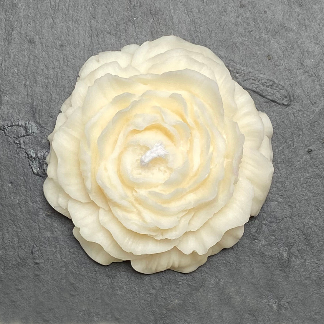 LARGE PEONY FLOWER SOY WAX CANDLE | NATURAL