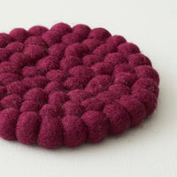 HANDMADE ECO FELT BALL COASTER | MULBERRY PURPLE