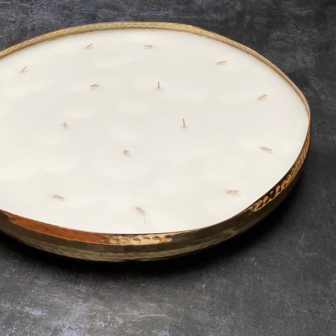 LARGE 16 WICK SCENTED CANDLE IN HAMMERED GOLD BRASS DISH | BALSAM FOREST