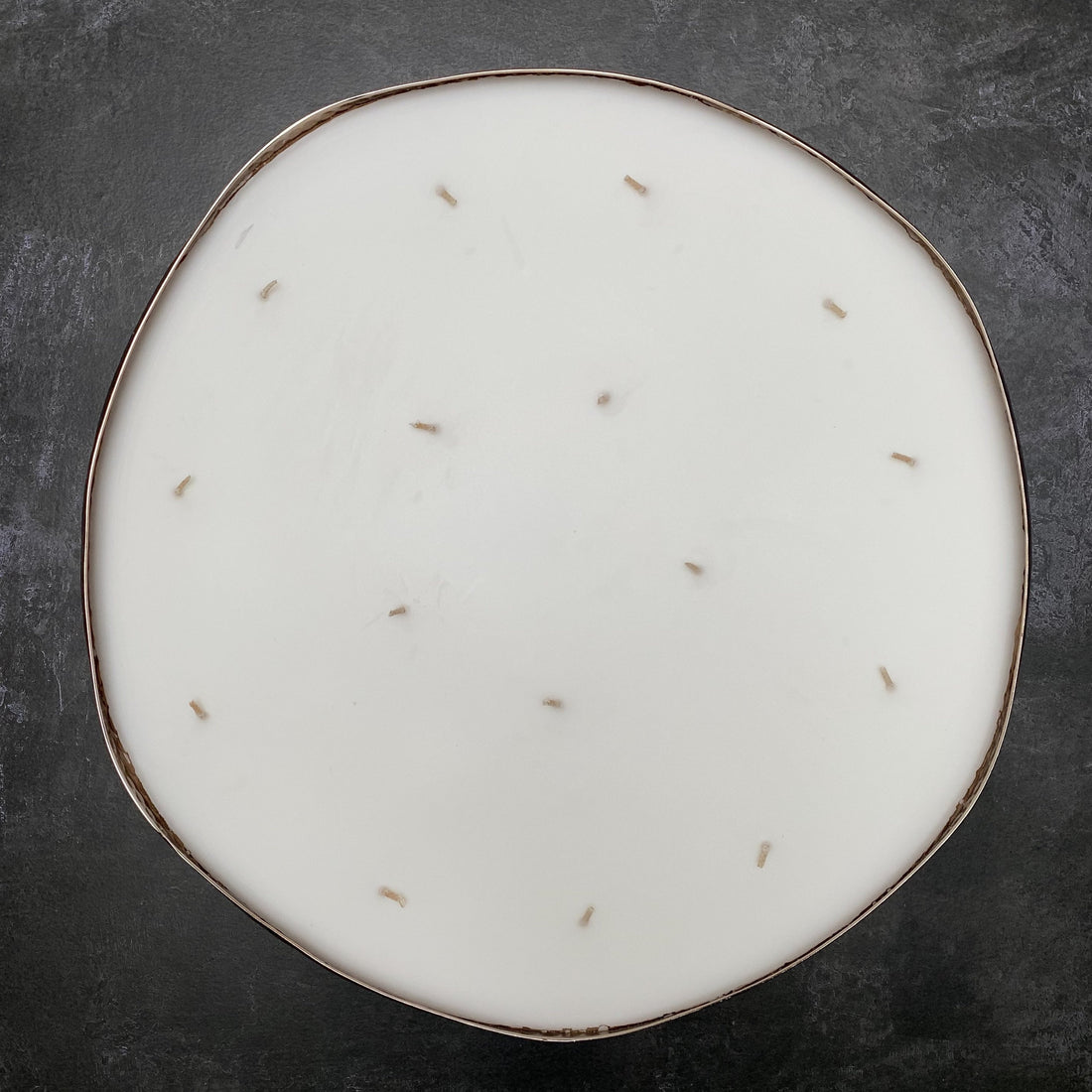 LARGE 16 WICK SCENTED CANDLE IN HAMMERED ROSE GOLD DISH | ORANGE BERGAMOT