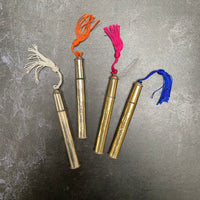 ATOMISER WITH TASSEL