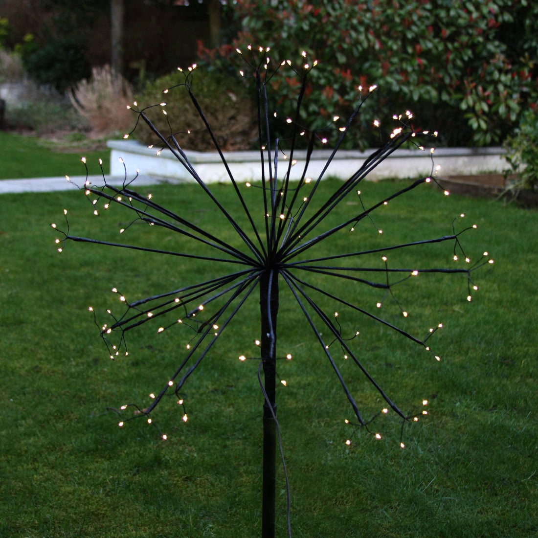 SOLAR POWERED 45cm DANDELION | OUTDOOR STAKE LIGHT