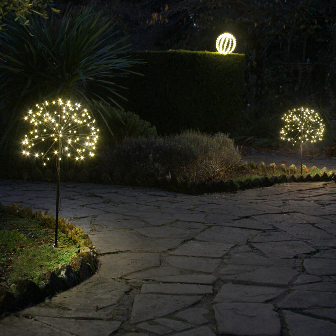 SOLAR POWERED 45cm DANDELION | OUTDOOR STAKE LIGHT