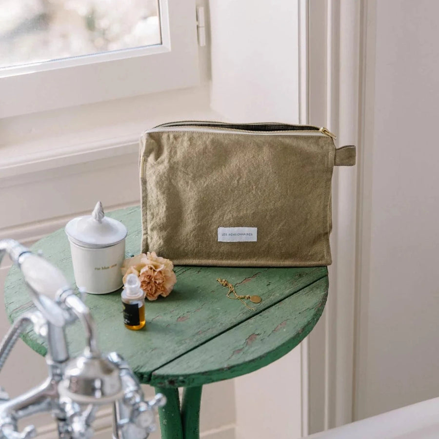 ORGANIC COTTON TOILETRY WASHBAG TAUPE – Stuff Co