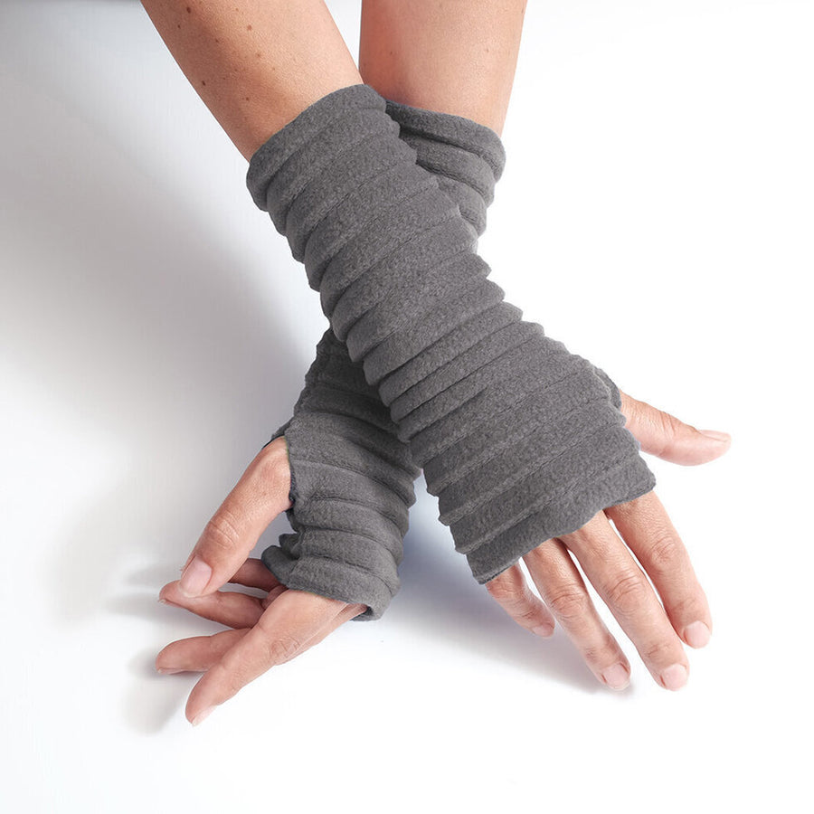 PLEATED 'WRISTEES' WRISTWARMERS