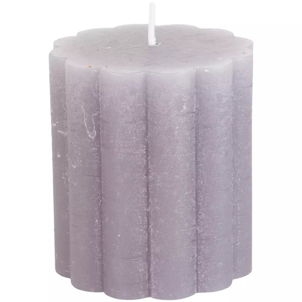 RUSTIC SCALLOPED PILLAR CANDLE | LIGHT GREY