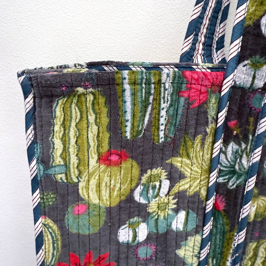 QUILTED VELVET SHOPPER TOTE | BLUE CACTUS