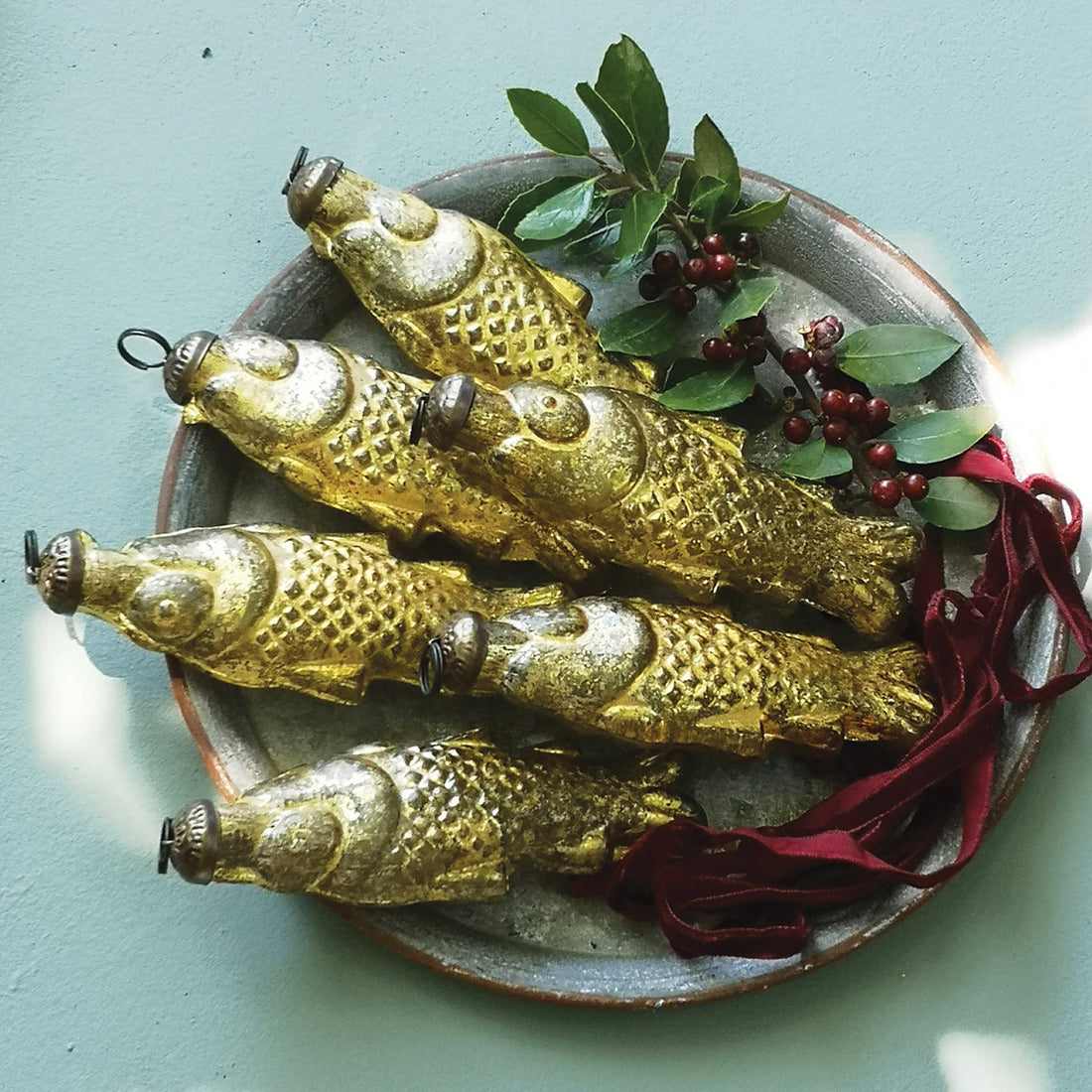 FISH DECORATION BAUBLE | ANTIQUE GOLD