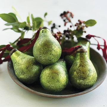 GLASS PEAR ANTIQUE GREEN DECORATION BAUBLE | MEDIUM