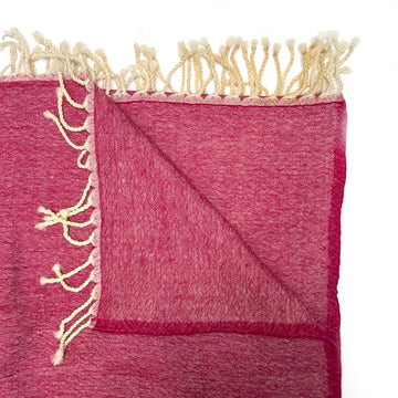 FINE WOOL THROW WITH TASSELS | FUCHSIA