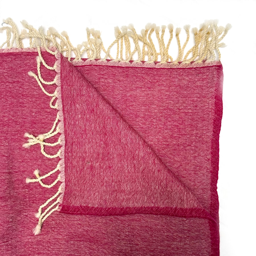 FINE WOOL THROW WITH TASSELS | FUCHSIA