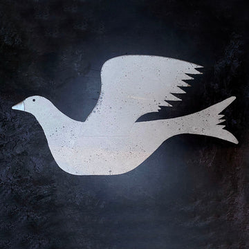 DECORATIVE METAL FLYING DOVE | WALL MOUNTED