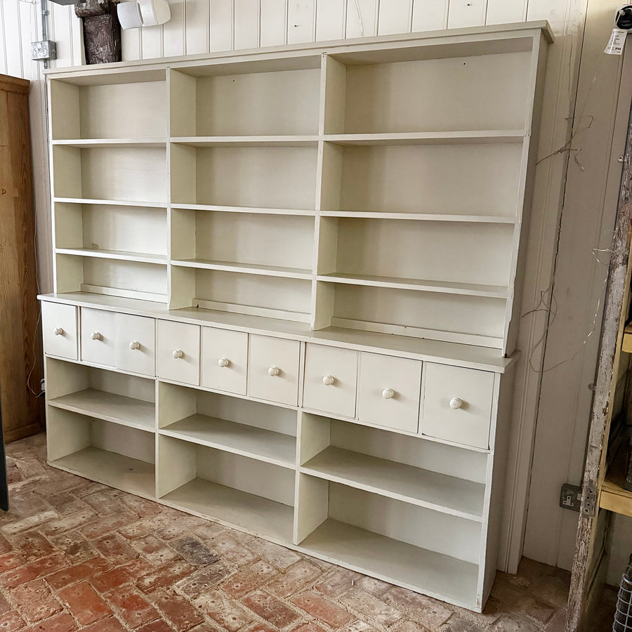 VINTAGE PAINTED DRESSER
