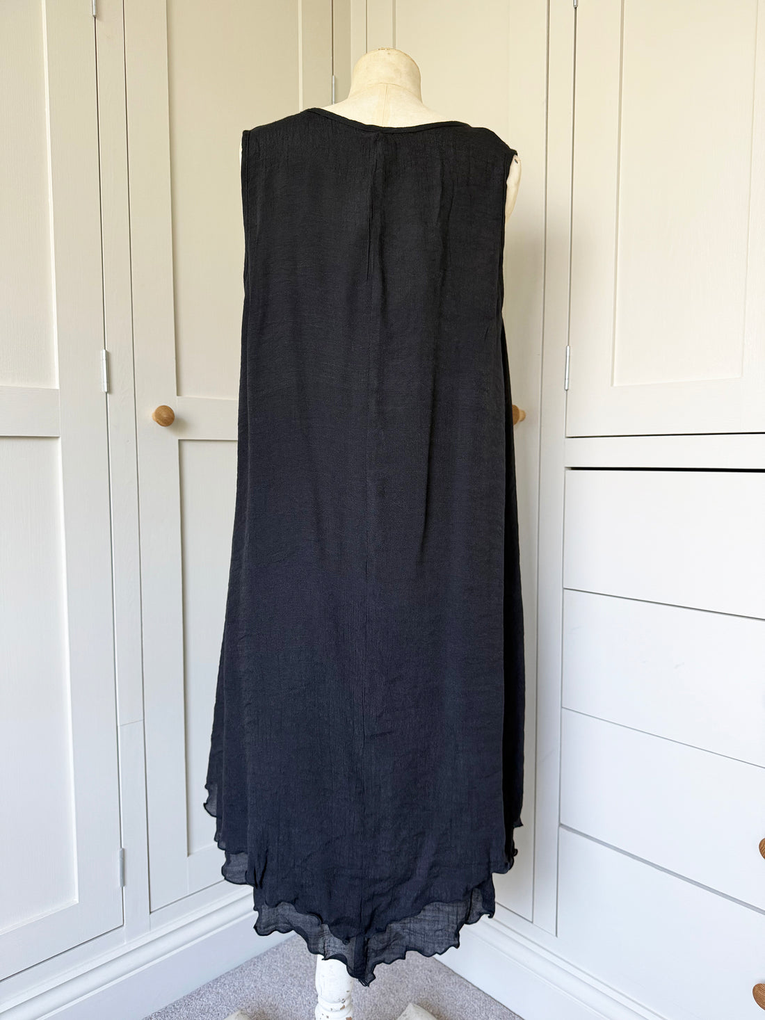 BAMBOO & COTTON POINT & FRILL DRESS | BLACK | S|M