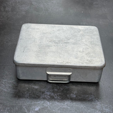 VINTAGE GRUNDY ALUMINIUM DINNER TRAY | SMALL WITH ONE HANDLE
