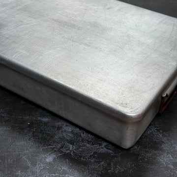 VINTAGE 1949 GRUNDY ALUMINIUM DINNER TRAY | LARGE WITH 2 HANDLES | B