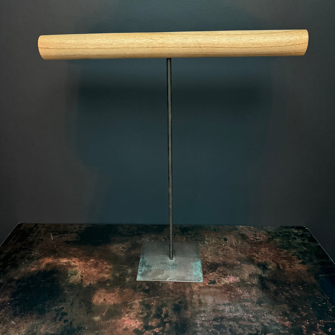 INDUSTRIAL METAL & WOOD JEWELLERY BRACELET DISPLAY STAND
