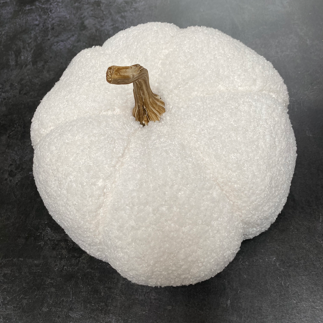 LARGE DECORATIVE TEXTURED BOUCLE PUMPKIN | IVORY