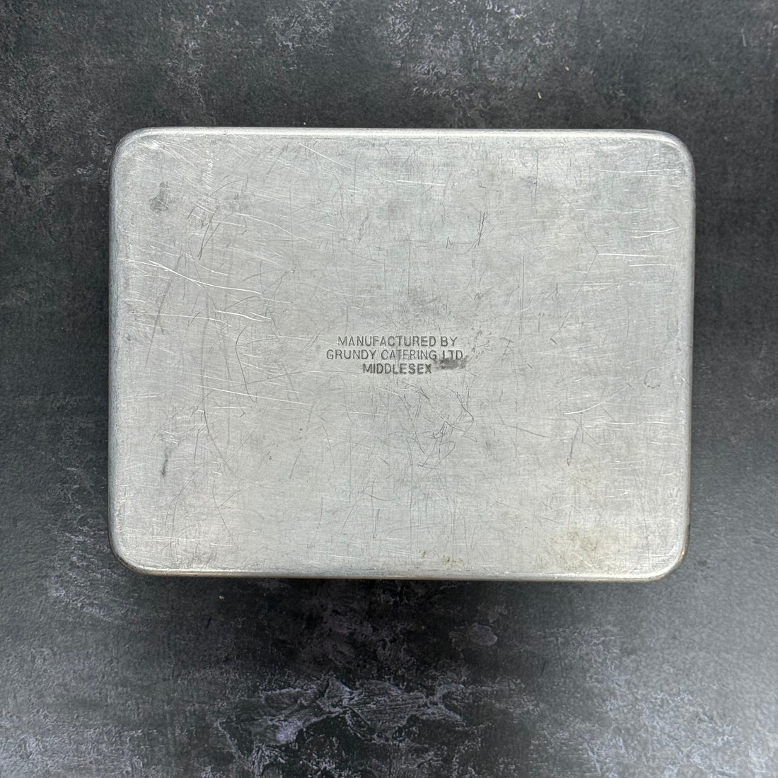 VINTAGE GRUNDY ALUMINIUM DINNER TRAY | SMALL WITH ONE HANDLE