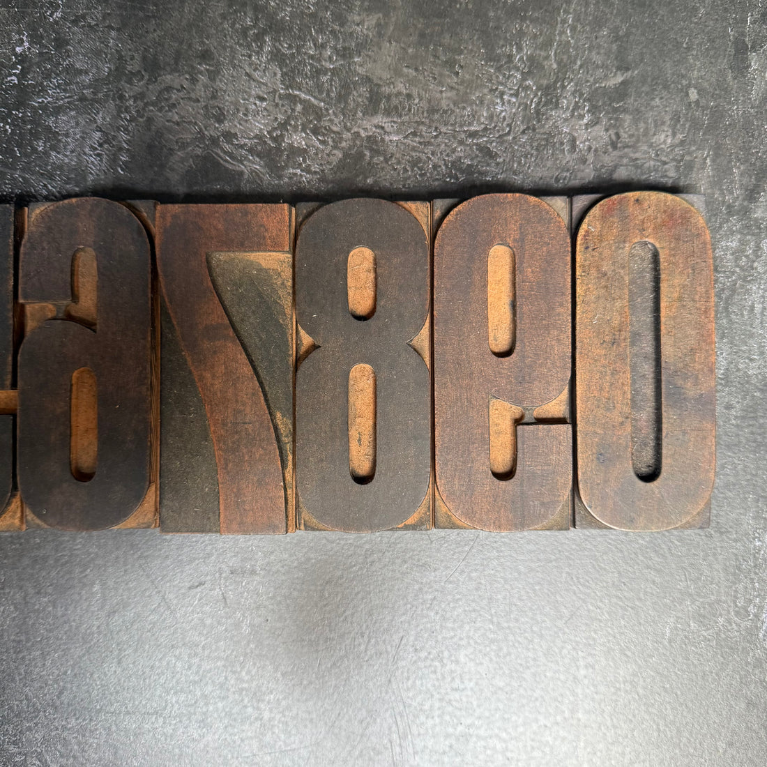 SET OF VINTAGE WOODBLOCK PRINT NUMBERS 0-9