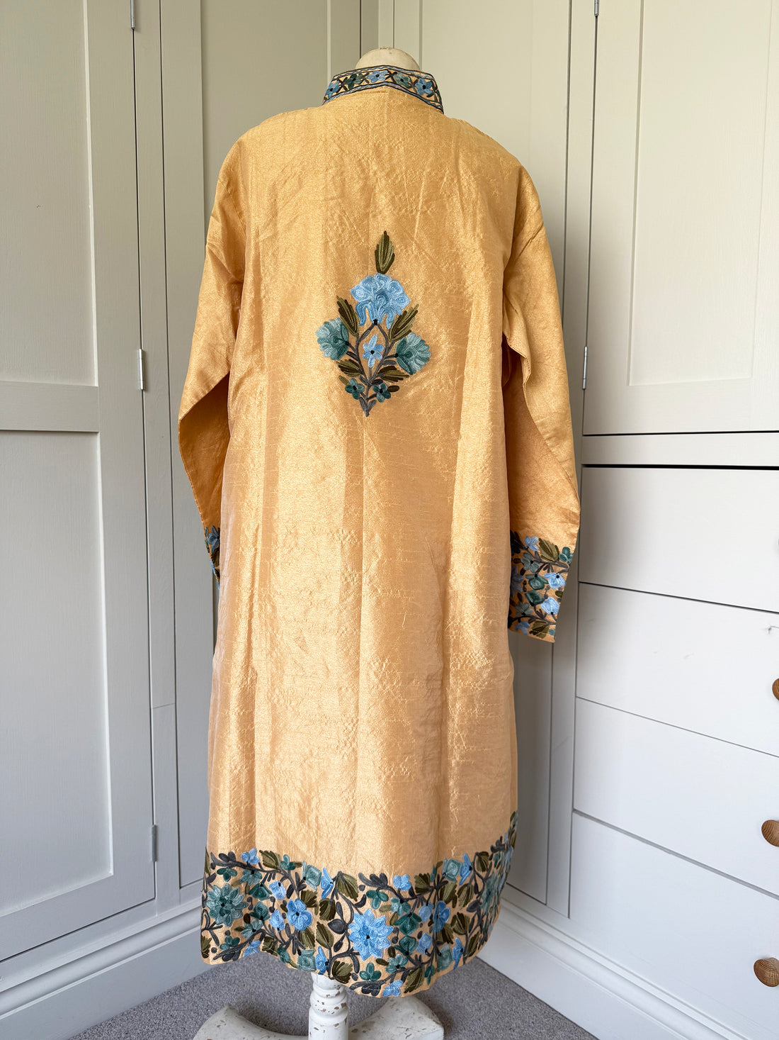 KASHMIRI EMBROIDERED SILK COAT | GOLD