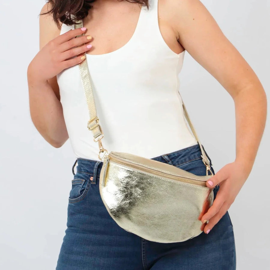ITALIAN LEATHER LARGE HALF MOON CROSSBODY BAG | METALLIC GOLD