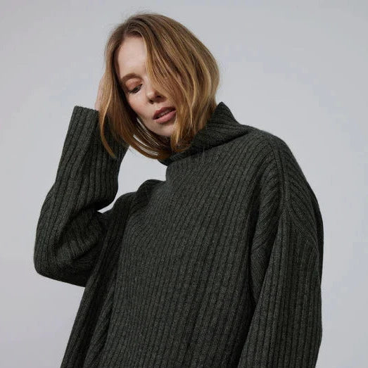 GINE TURTLE-NECK MONGOLIAN CASHMERE SWEATER | SAND MELANGE