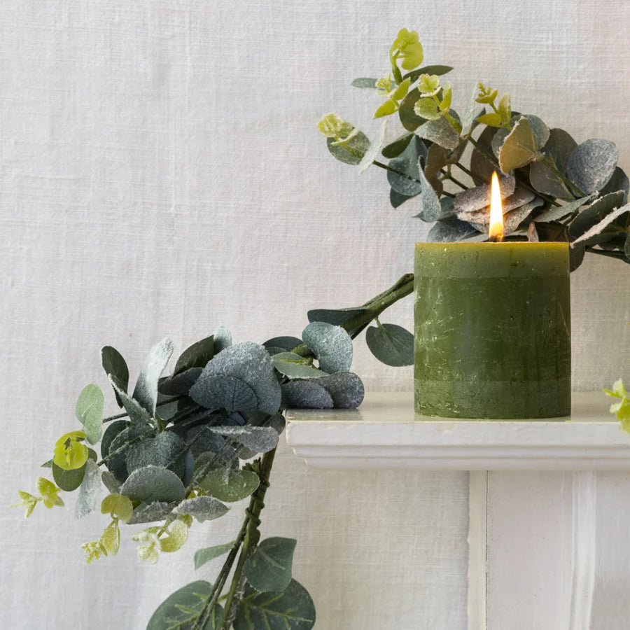 FROSTED EUCALYPTUS GARLAND