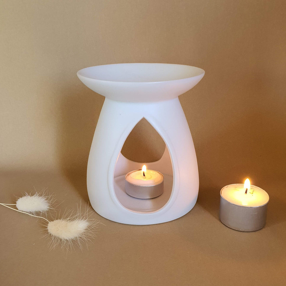 WHITE CERAMIC WAX MELT BURNER