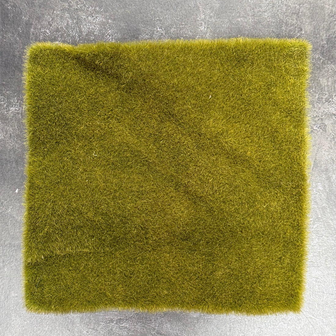 SET 12 FAUX MOSSY GRASS PANELS 30cm