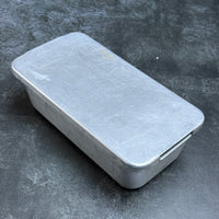 VINTAGE GRUNDY ALUMINIUM LOAF TIN WITH LID
