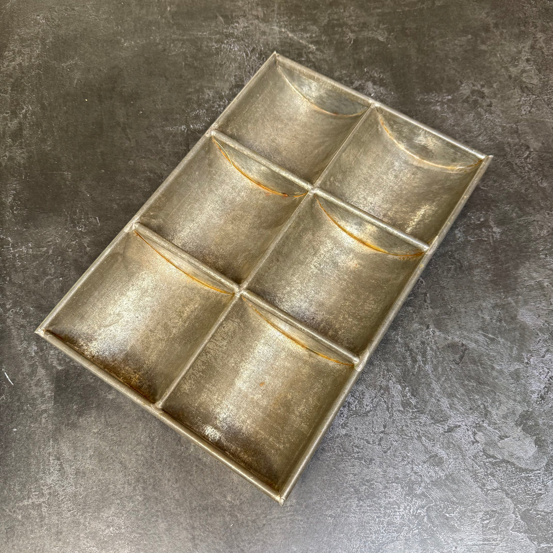 VINTAGE METAL TRAY WITH SIX COMPARTMENTS