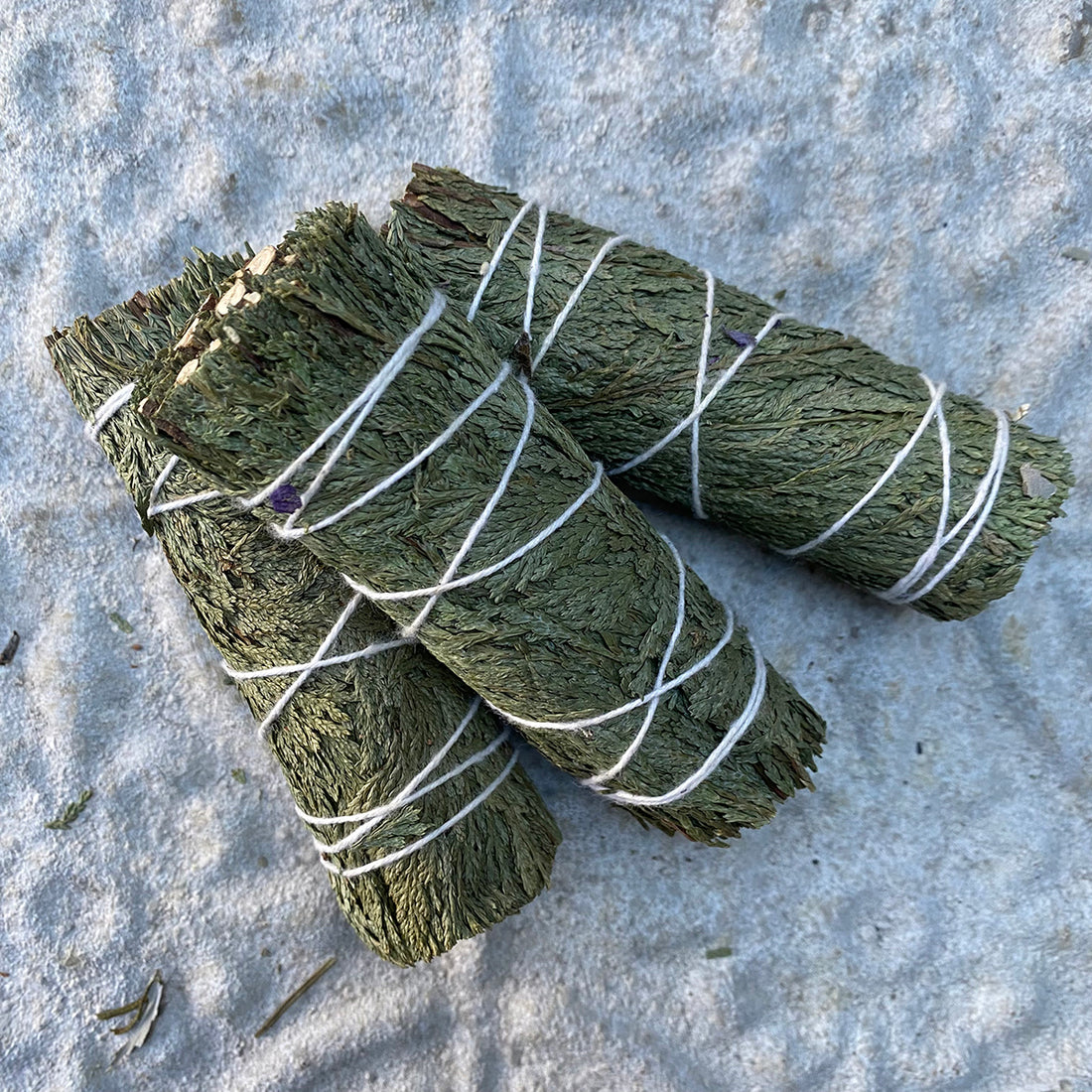 CEDAR SMUDGE BUNDLE