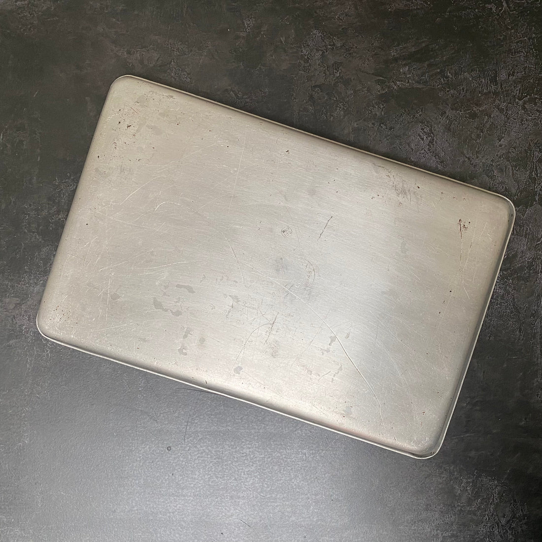 VINTAGE 1940'S GRUNDY ALUMINIUM DINNER TRAY | LARGE SHALLOW