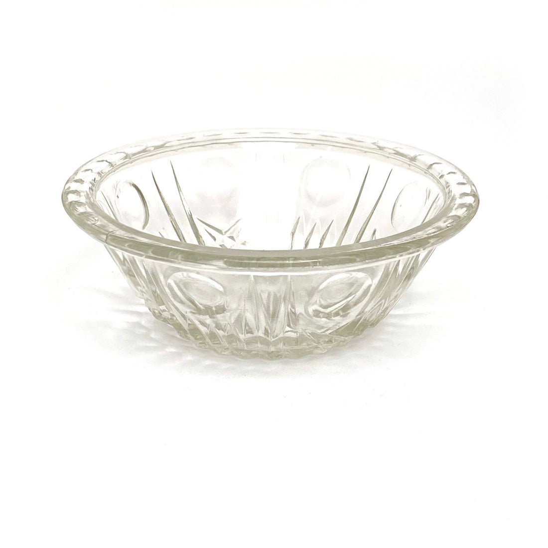 VINTAGE PRESSED GLASS BOLD WITH LIP