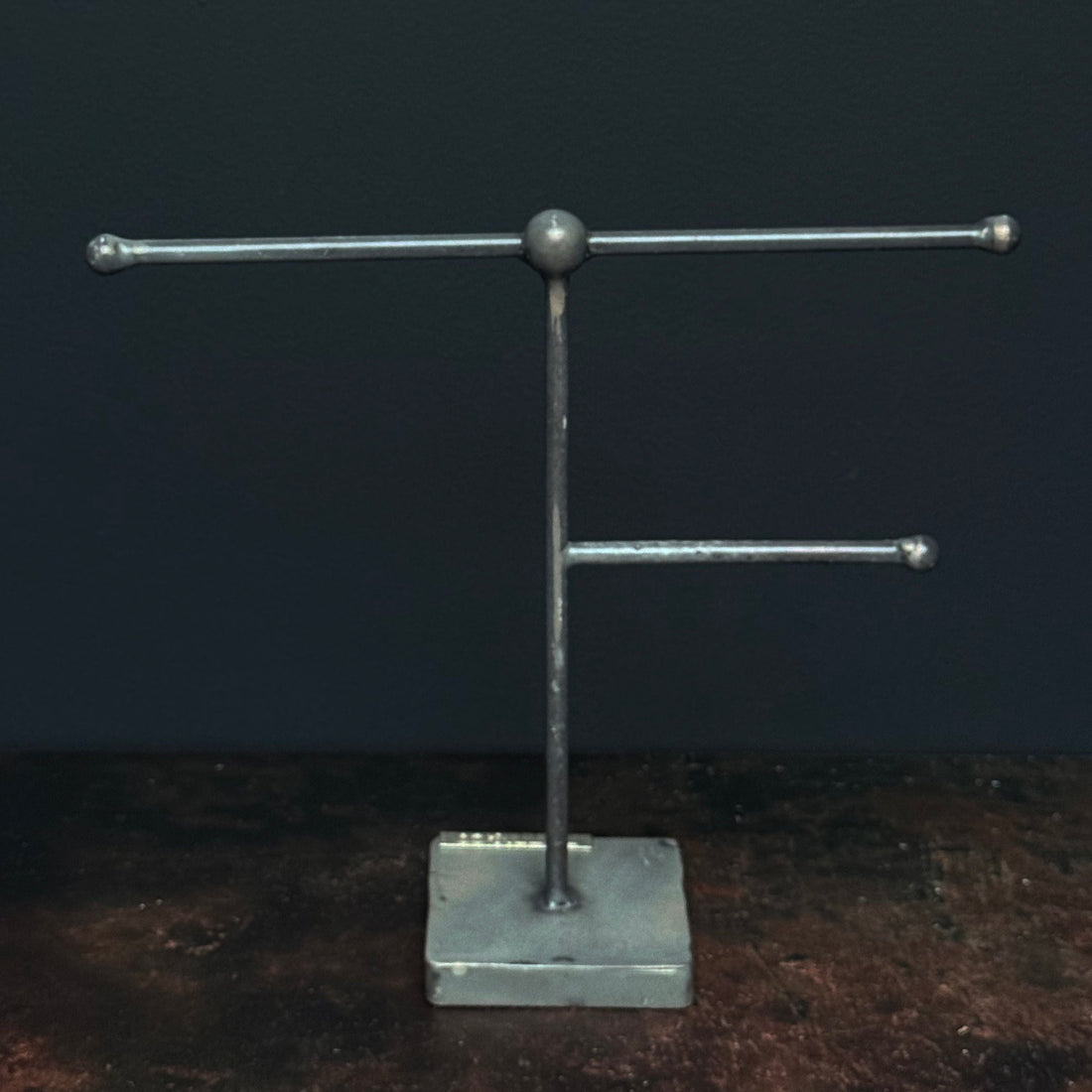 INDUSTRIAL METAL JEWELLERY DISPLAY STAND | 3 ARMS