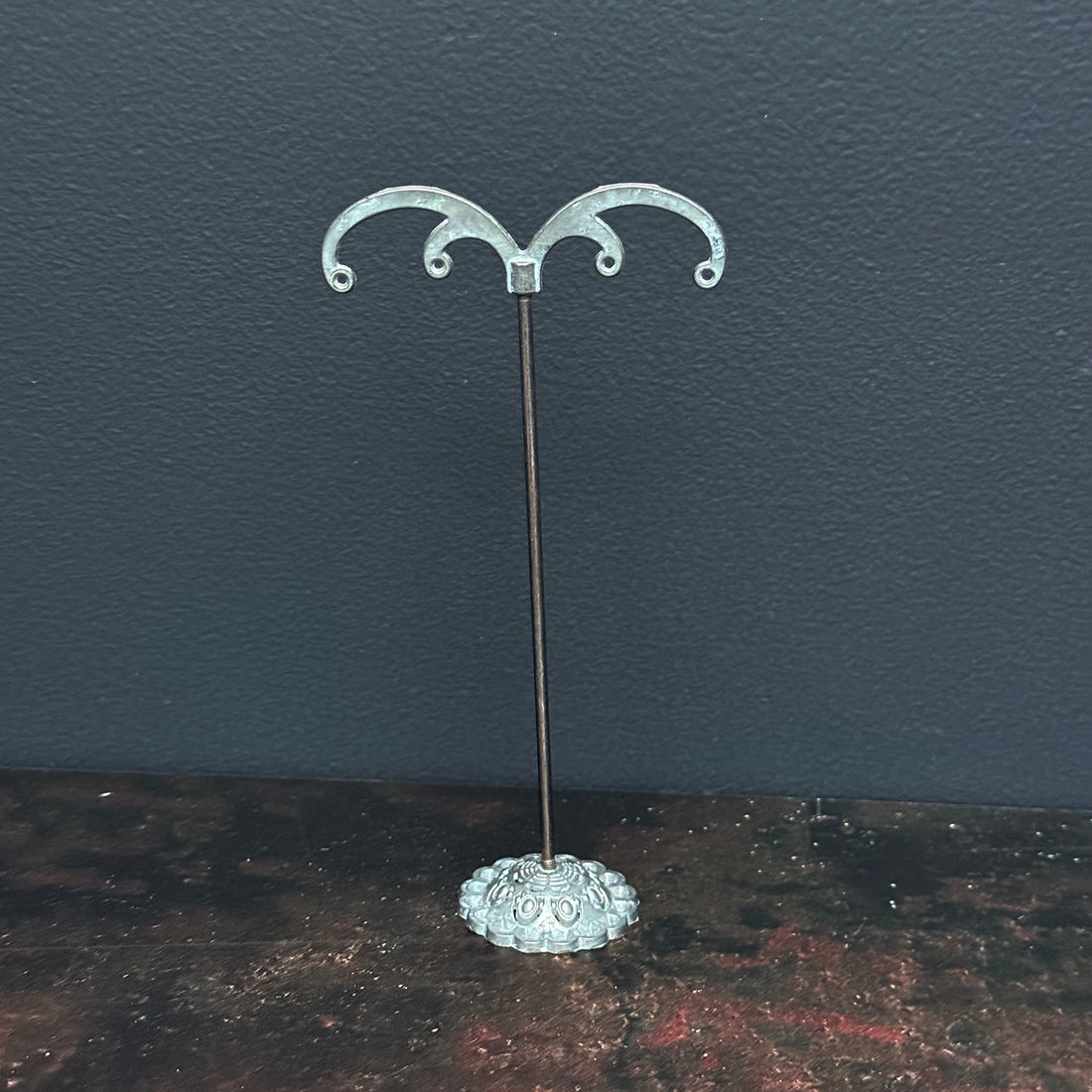 METAL EARRING JEWELLERY DISPLAY STAND | 4 HOLES | 3 HEIGHTS