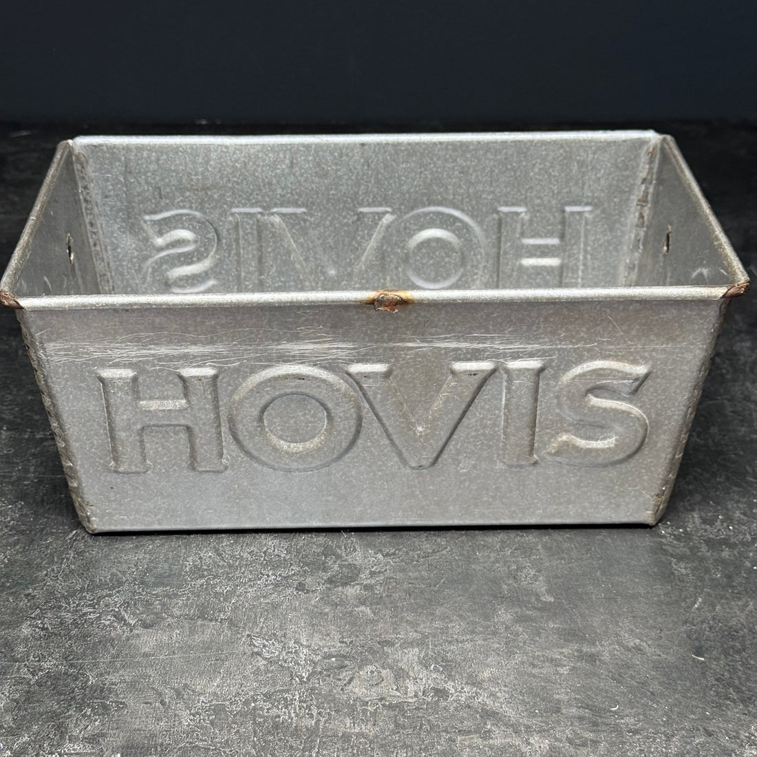 VINTAGE LARGE HOVIS TIN